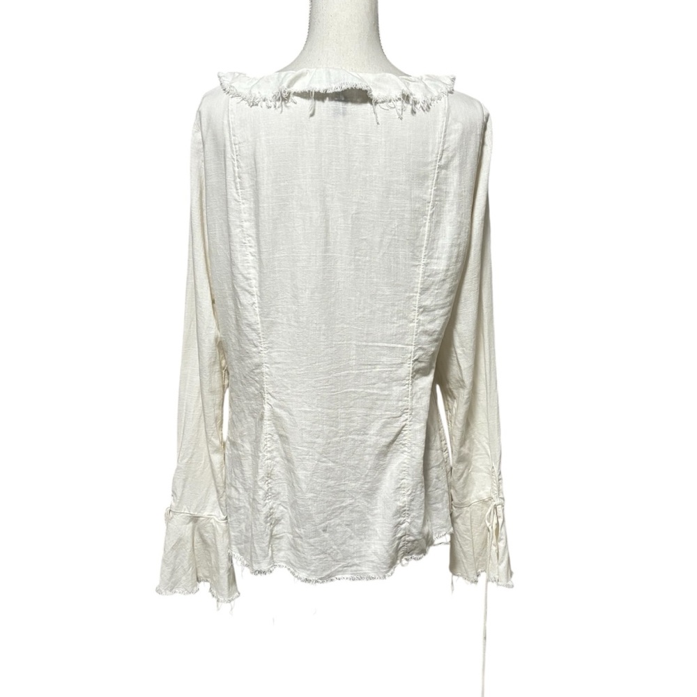 H&M / Divided- Size Large - Cream Flounced Top - Distressed and Raw Edges - Picture 3 of 12